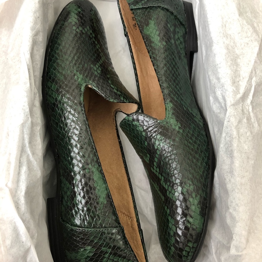 NIB Naturalizer Leather Snake Print Flats - Picture 3 of 10